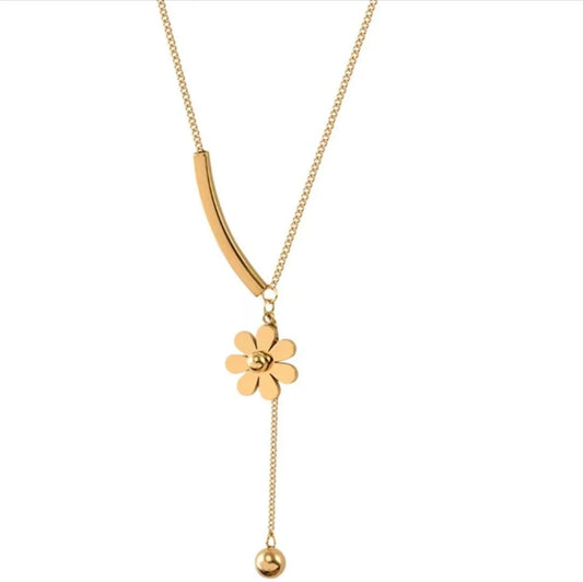 Golden Daisy Necklace